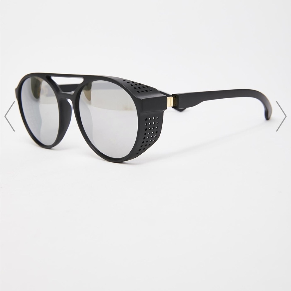 No Chill Mirrored Aviators